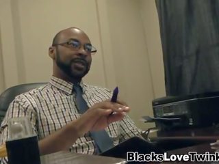 Negra médicos homem fica ridden